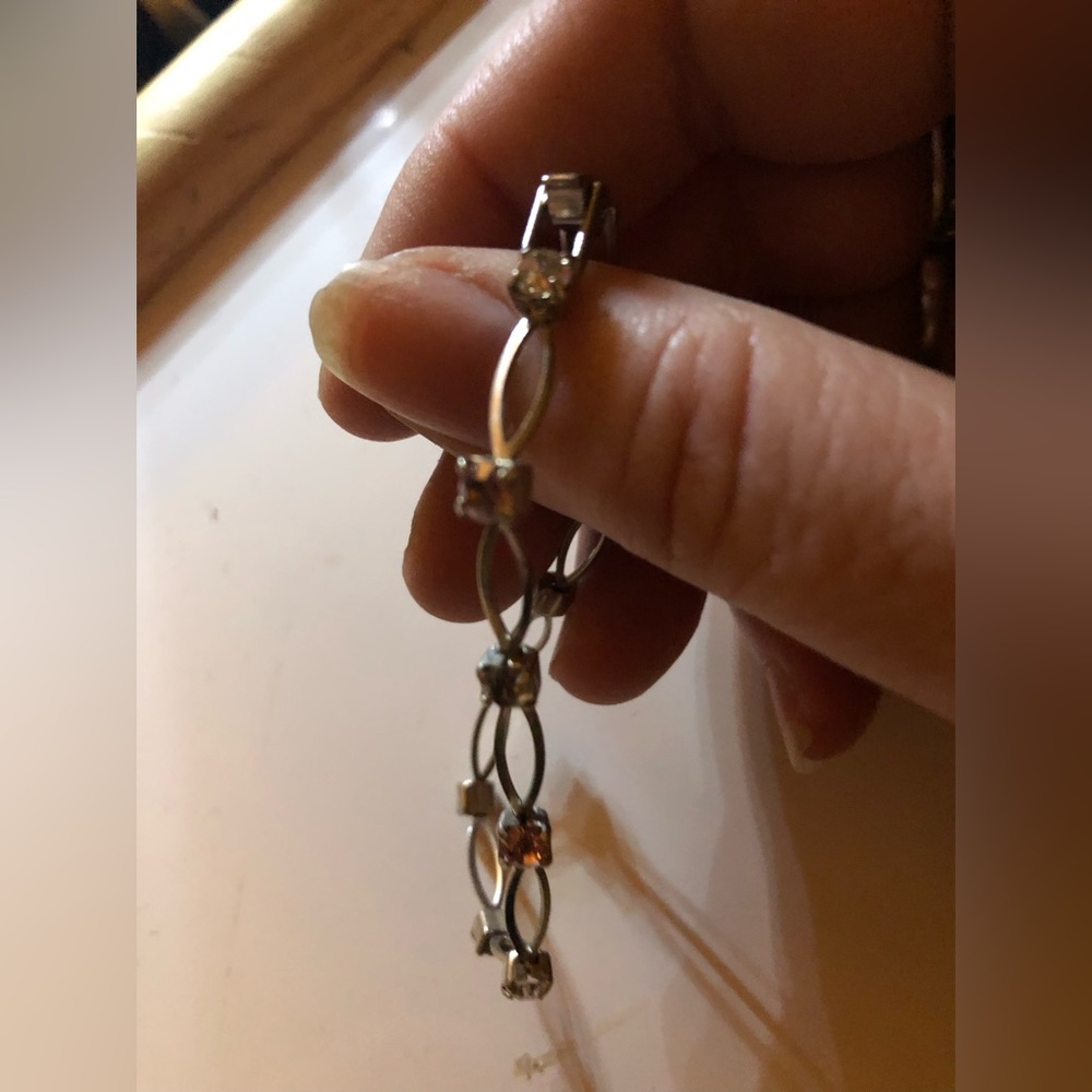 Crystal Non Magnetic Metal Bracelet- 583 $15 or $12 w/offer